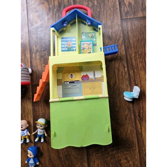 Cocomelon Toy Lot House, Tractor With Sound, 5 Figures & Toy Toilet Bundle 8pcs - Picture 4 of 16